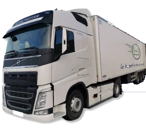 Tracteur Volvo attelé à une semi-remorque frigorifique TCB