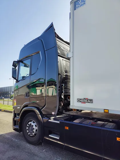 Tracteur Scania de la flotte TCB